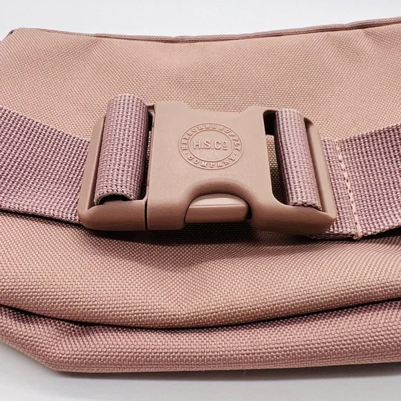 Herschel Supply Company Blush Crossbody Bag or Belt Bag - Picture 11 of 11